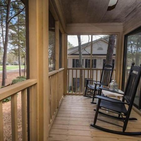 Litchfield Beach & Golf Resort Esterno foto