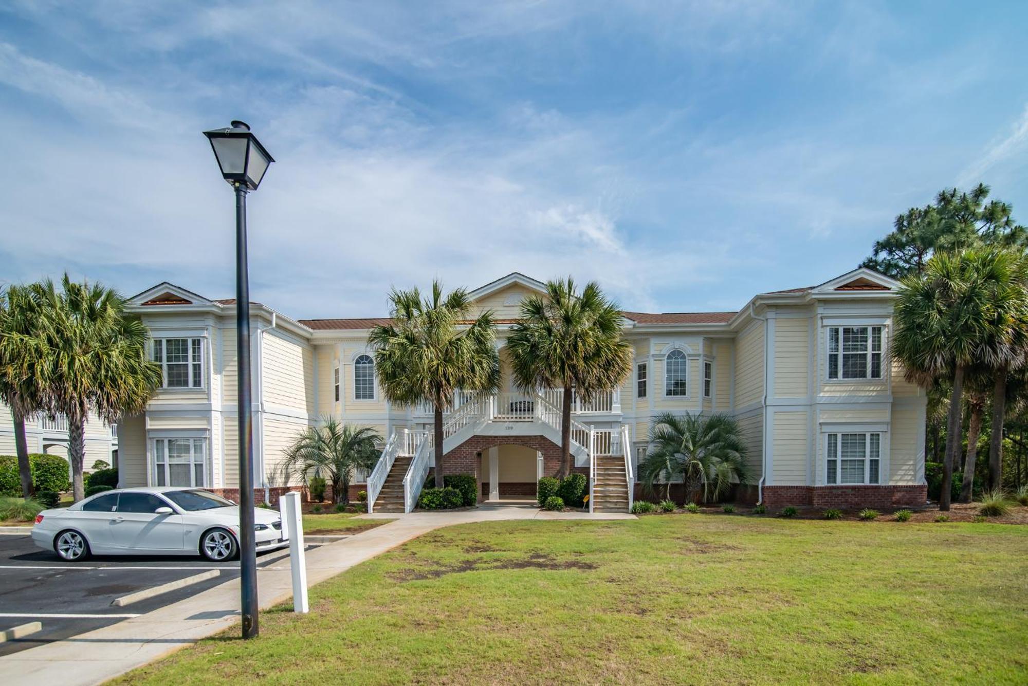 Litchfield Beach & Golf Resort Esterno foto